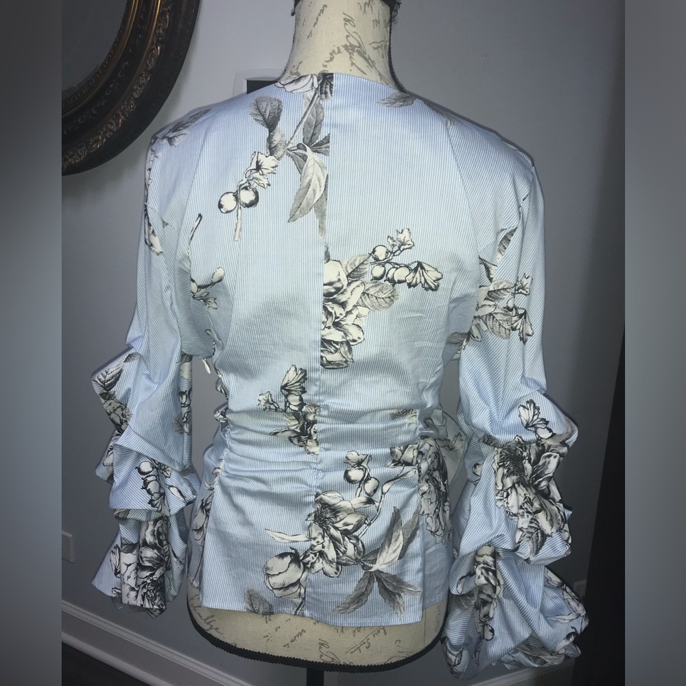 Chic Floral Wrap Blouse - Light Blue and White - Picture 2 of 4